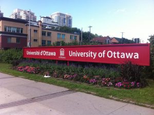 International Admission Scholarship at University of Ottawa in Canada 2022
